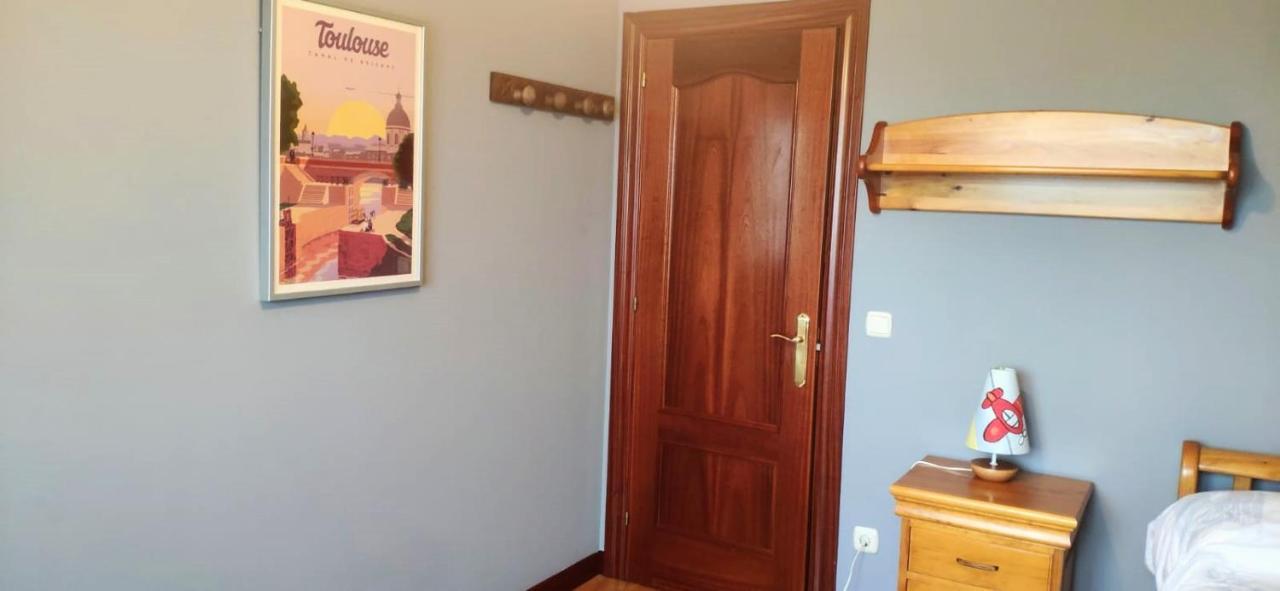 Piso Velazquez Apartment Gijon Luaran gambar