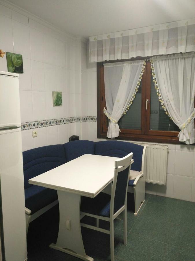 Piso Velazquez Apartment Gijon Luaran gambar