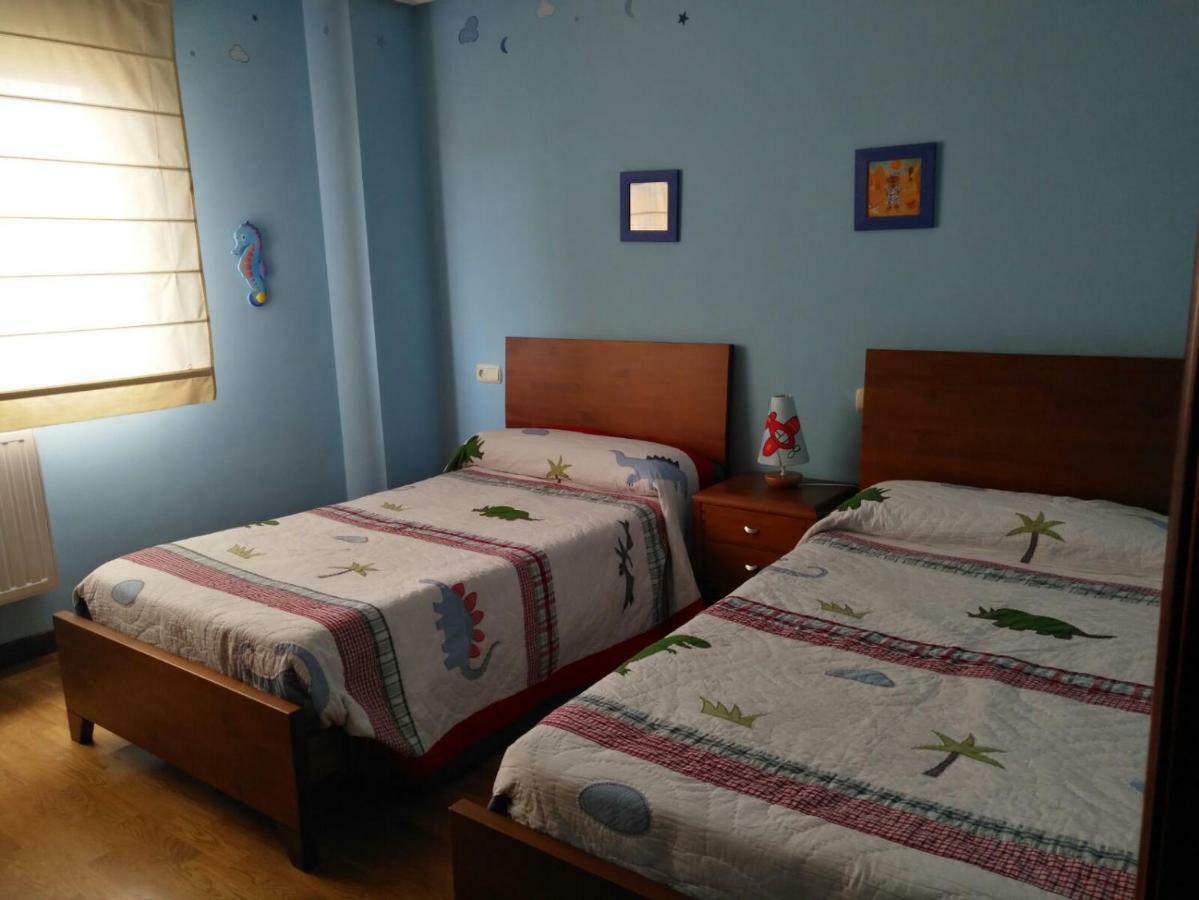 Piso Velazquez Apartment Gijon Luaran gambar
